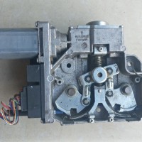 宝马E66手刹电机 摆臂 发电机 汽油泵 起动机 水箱