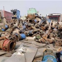 泰州拆除化工厂整体回收工厂油罐拆除